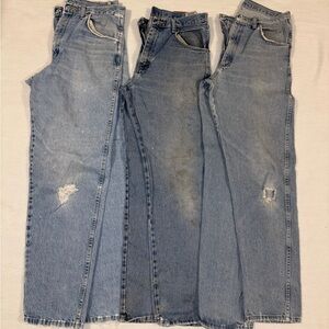 Vintage Men’s Wranglers Worn Paint Stained Grungy Jeans Ripped at Knees